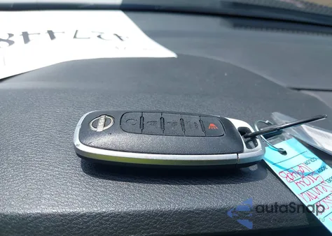 2024 Nissan Sentra Sv Xtronic Cvt z USA, uszkodzony, nr VIN 3N1AB8CV2RY211727